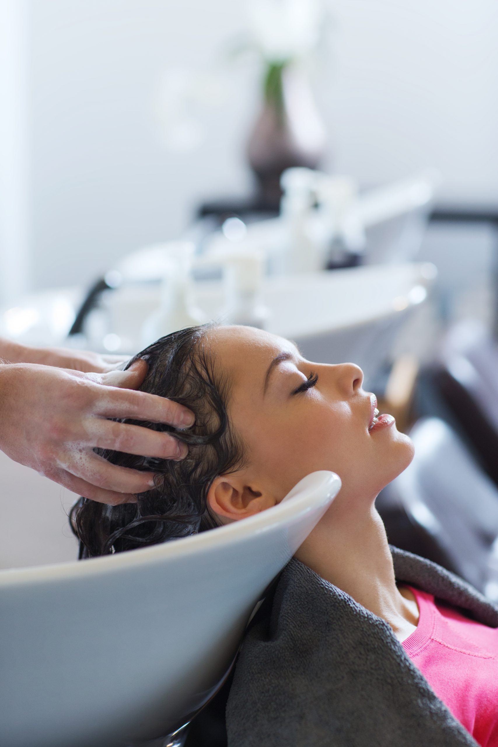 Servicio Tratamiento carmesina peluqueria y estetica en valencia mechas balayage valencia Servicio Tratamiento carmesina peluqueria y estetica en valencia mechas balayage valencia