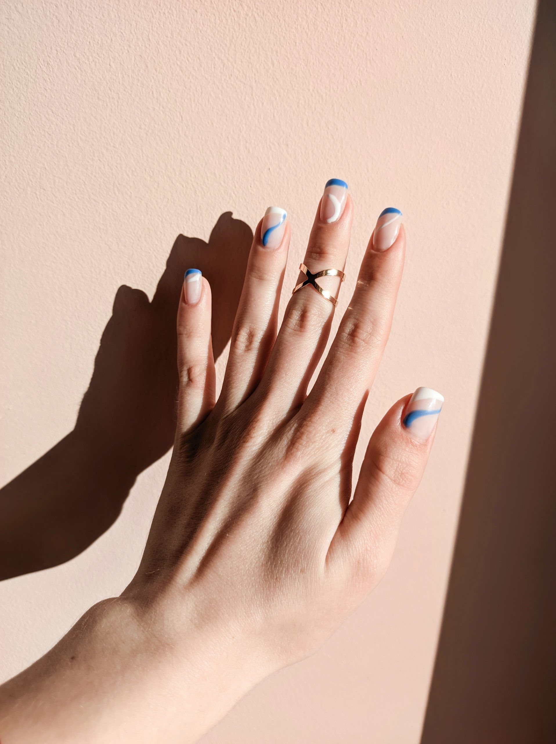 uñas 2023 Carmesina peluqueria y estetica en valencia mechas balayage valencia